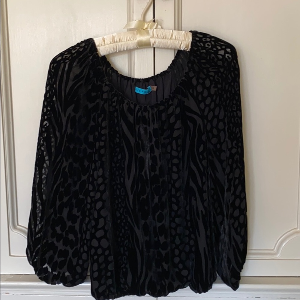 Alice + Olivia flocked blouse